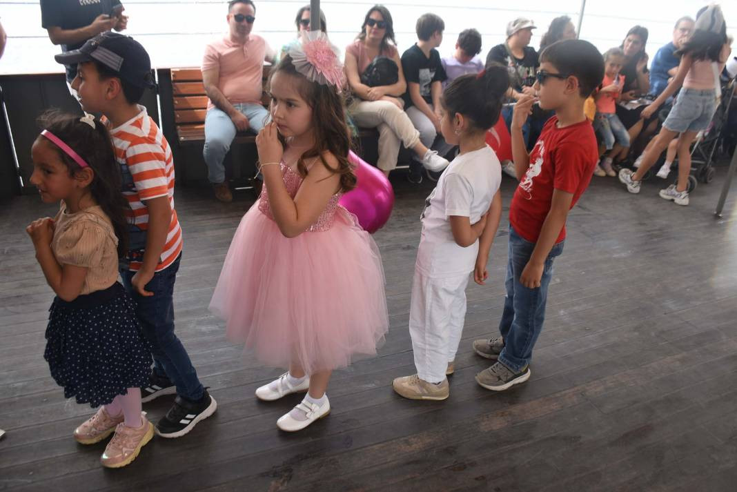 TCG Nusret Müze Gemisi’ne ziyaretçi akını - Resim: 4